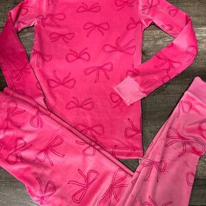 Carter’s Velour Pajama Set Pink Bow Print Girls Size 8/8A